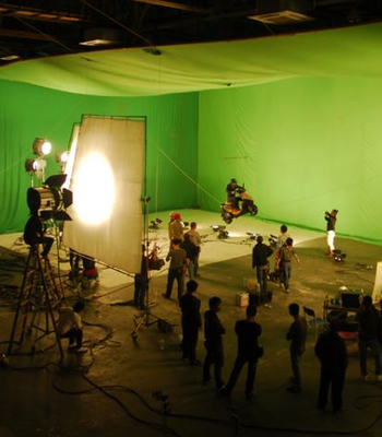 經營演出及經紀業務 雙重驅動下的文娛產業核心